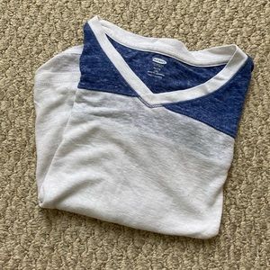 Sporty, loose cropped T-Shitt